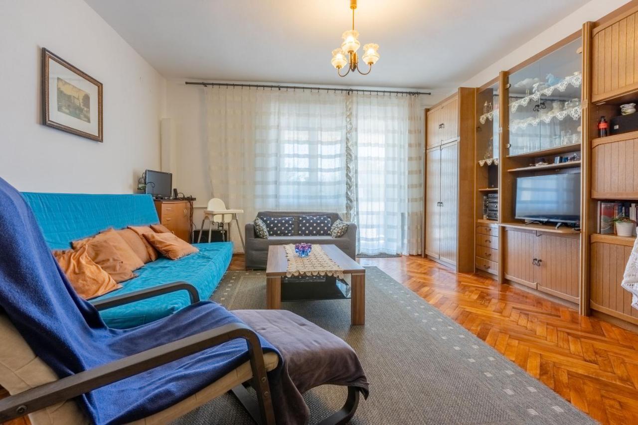 Apartments Star By The Sea Čižići Extérieur photo