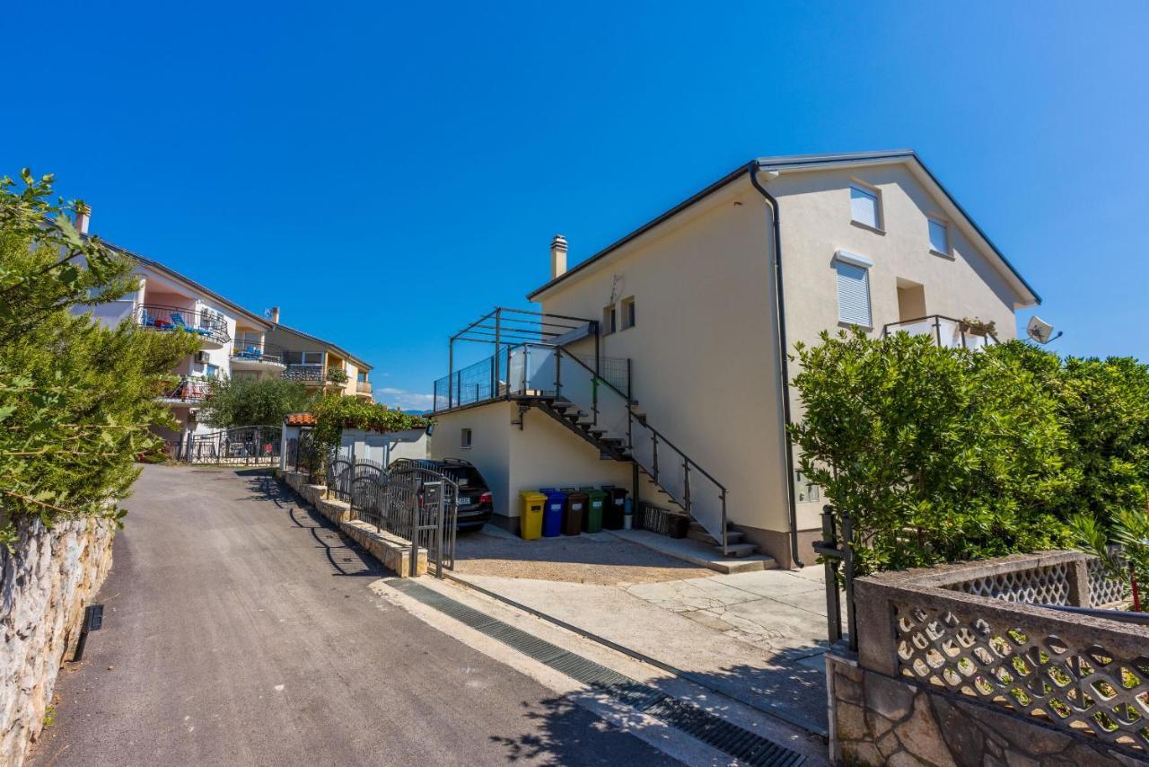 Apartments Star By The Sea Čižići Extérieur photo
