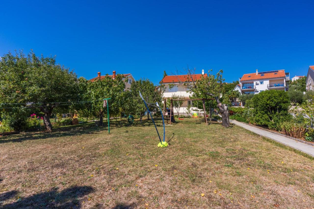 Apartments Star By The Sea Čižići Extérieur photo
