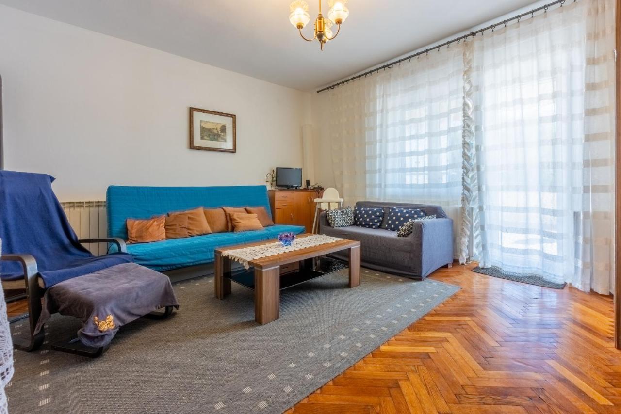 Apartments Star By The Sea Čižići Extérieur photo