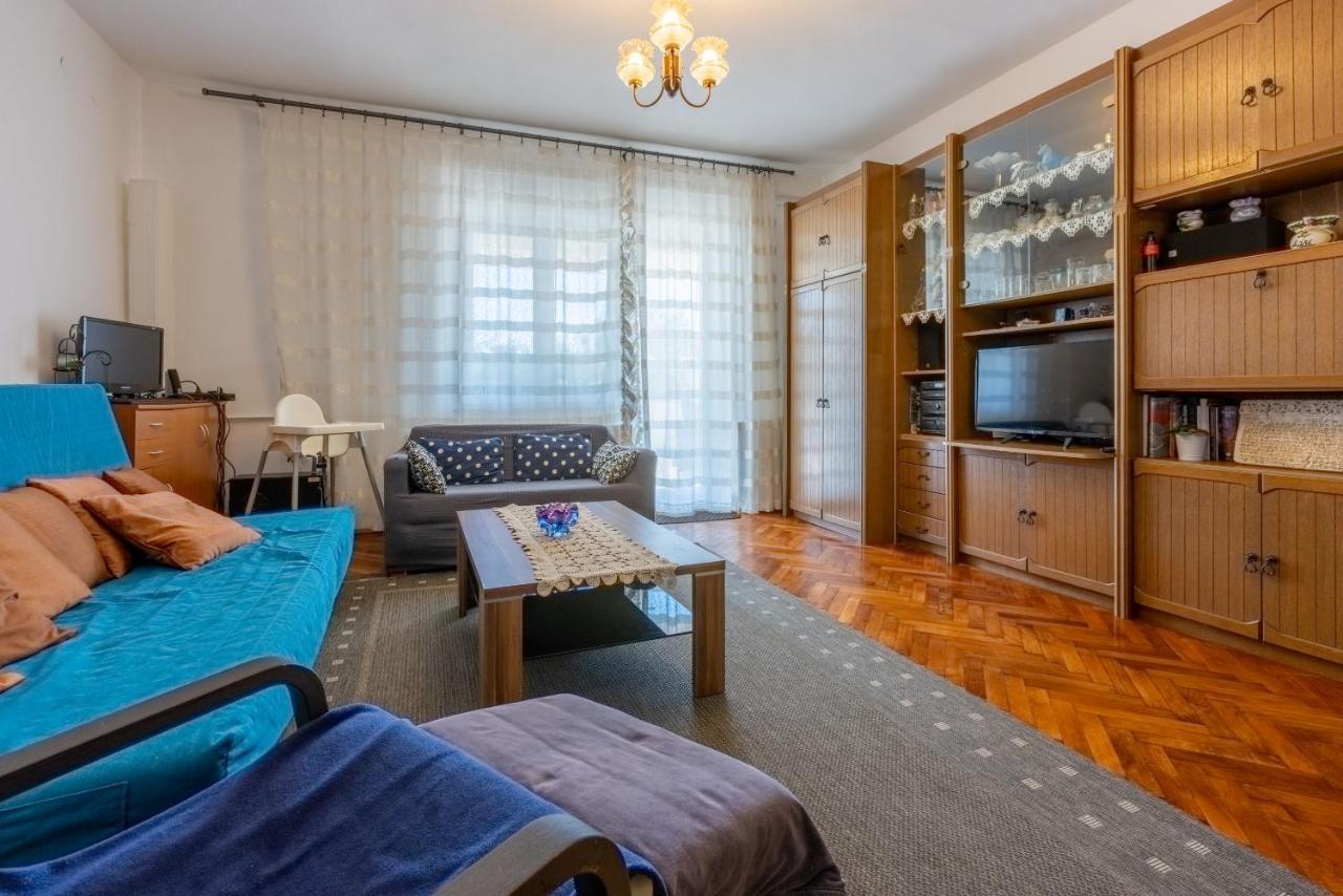 Apartments Star By The Sea Čižići Extérieur photo